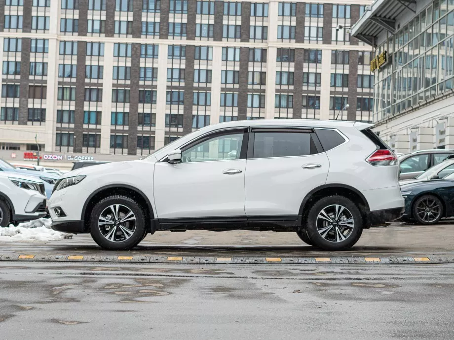 Nissan X-Trail 2015