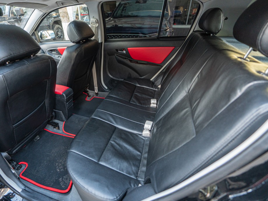 Geely MK Cross 2012