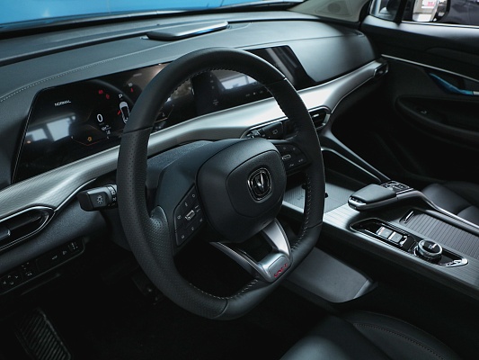 Changan UNI-T Tech 1.5 AMT Grey
