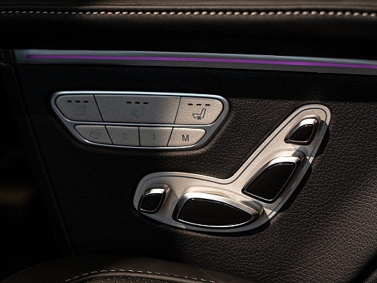 Mercedes-Benz V-class Exclusive 2.0 AT Black