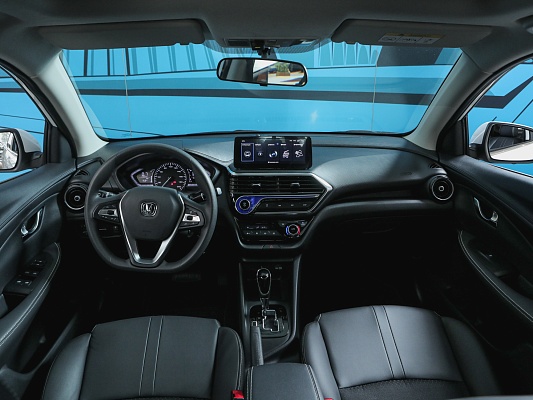 Changan Alsvin DLX 1.5 AMT White