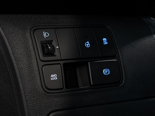 Hyundai Staria Premium 2.2d AT Black