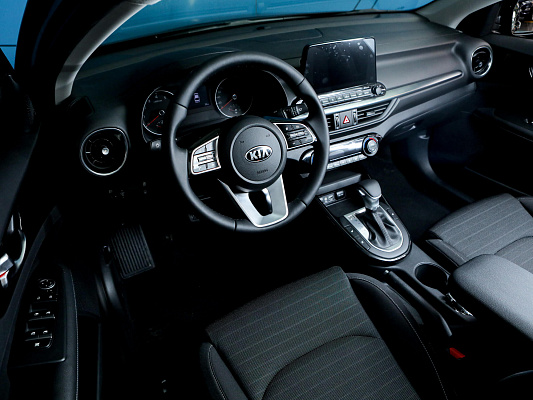 Kia Cerato  Luxe 2.0 AT 150 л.c. авт. бензин